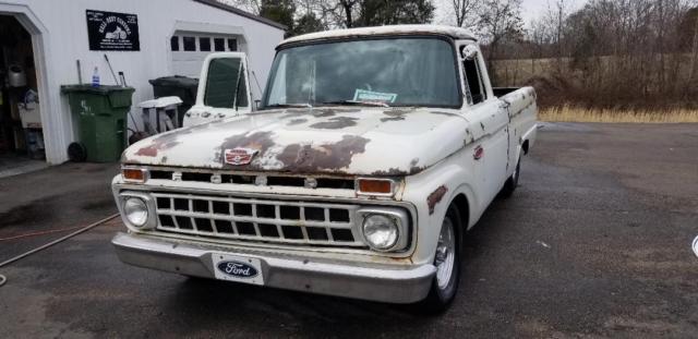 1965 White Ford F-100