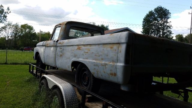 1965 Ford F-100
