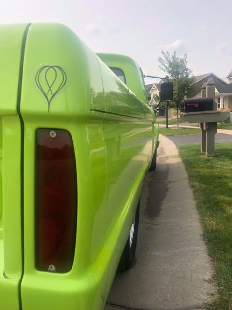 1965 Green Ford F-250 Standard Cab Pickup