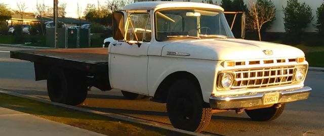 1965 White Ford F-350 Cab & Chassis