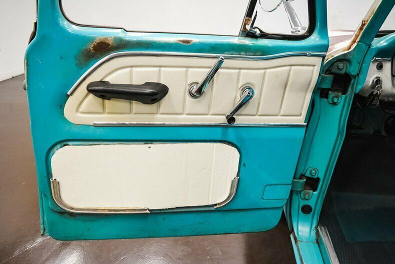 1965 Patina Ford F-100 --