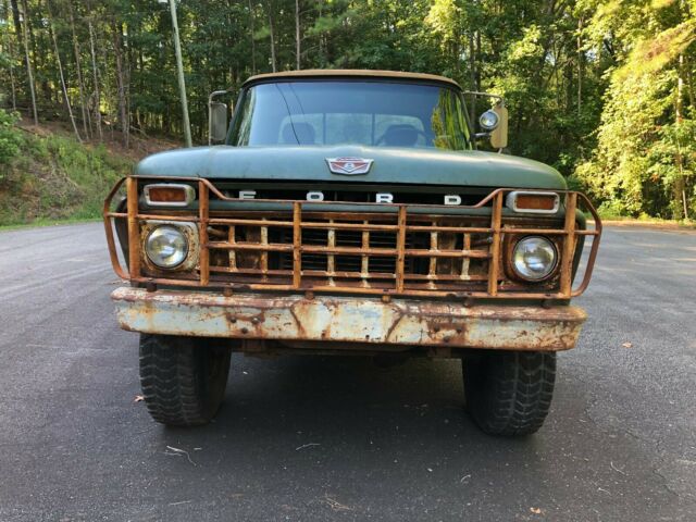 1965 Green Ford F-100 Standard Cab Pickup