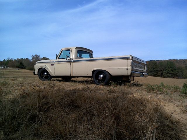 1965 White Ford F-100 Pickup Truck