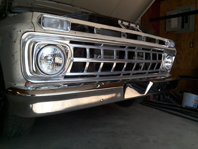 1965 White Ford F-100 Pickup Truck