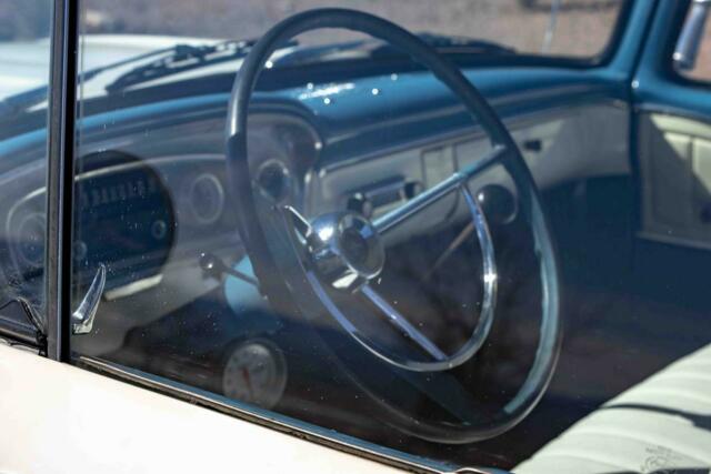 1965 Blue Ford F-250 PICK UP