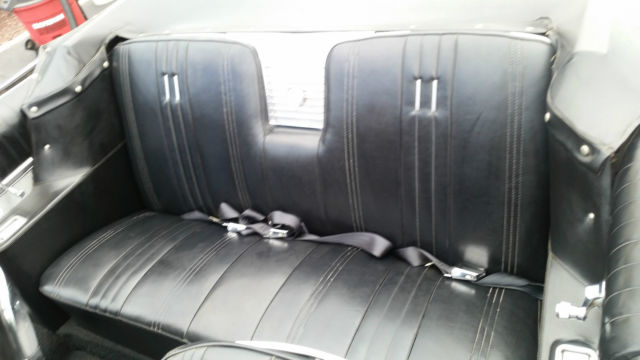 1965 Wimbledon White Ford Galaxie U/K