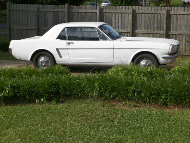 1965 White Ford Mustang Coupe