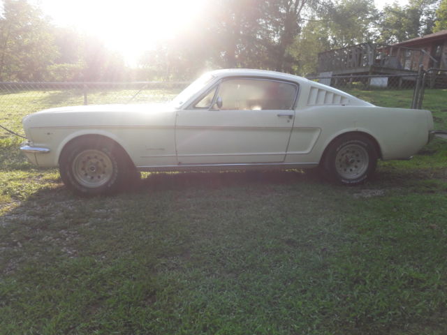 1965 White Ford Mustang Fastback