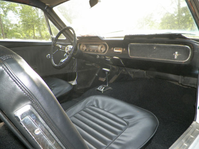 1965 White Ford Mustang Coupe