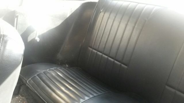 1965 Red Ford Mustang U/K