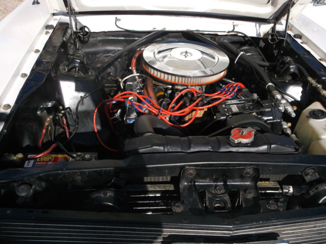 1965 White Ford Mustang U/K