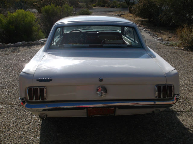 1965 White Ford Mustang U/K