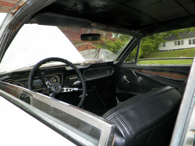 1965 White Ford Mustang Coupe