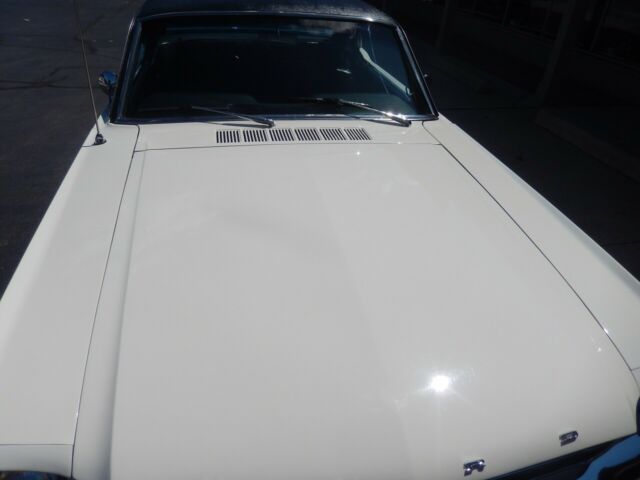 1965 Ermine white Ford Mustang Sedan