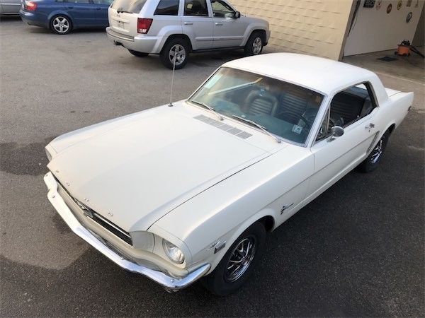 1965 White Ford Mustang Coupe