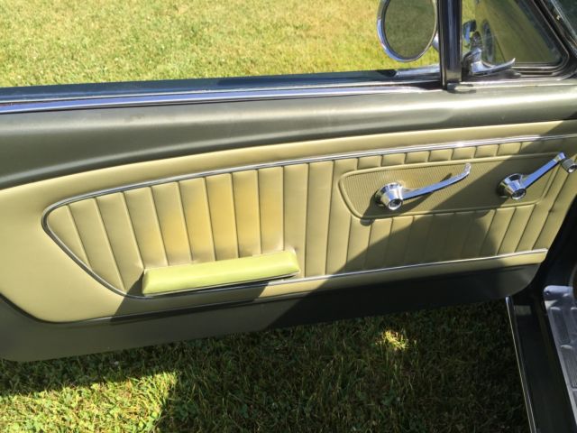 1965 Green Ford Mustang U/K