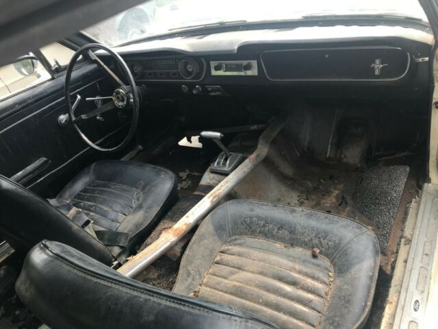 1965 White Ford Mustang Coupe