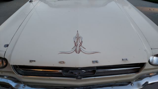 1965 WHITE Ford Mustang CONVERTIBLE