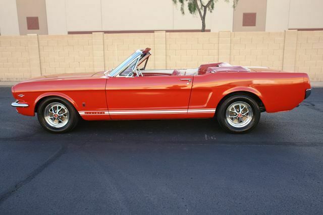 1965 Red Ford Mustang --
