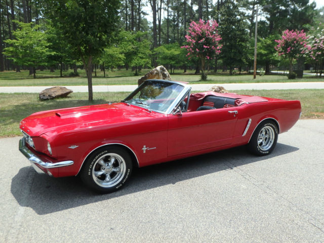 1965 Red Ford Mustang U/K