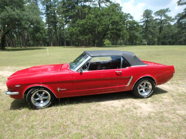 1965 Red Ford Mustang U/K