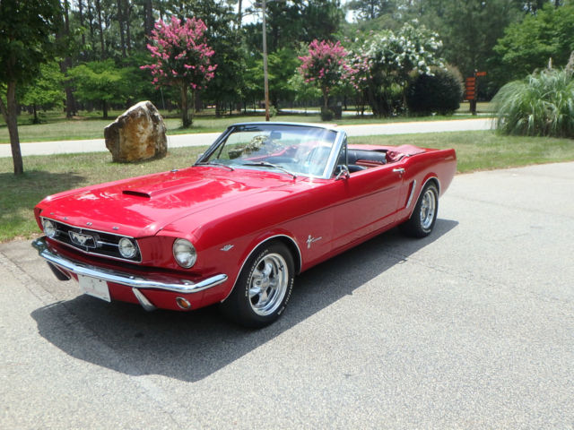 1965 Red Ford Mustang U/K