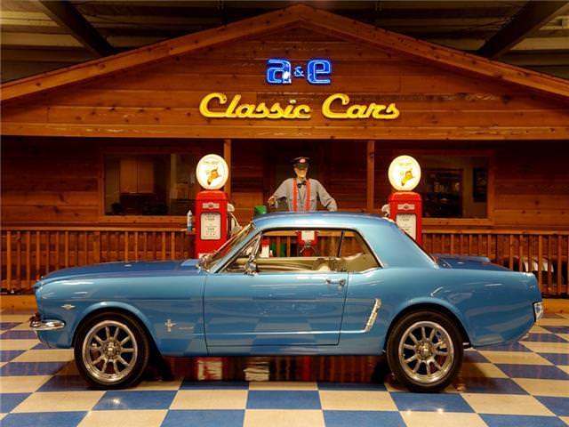 1965 Blue Ford Mustang --