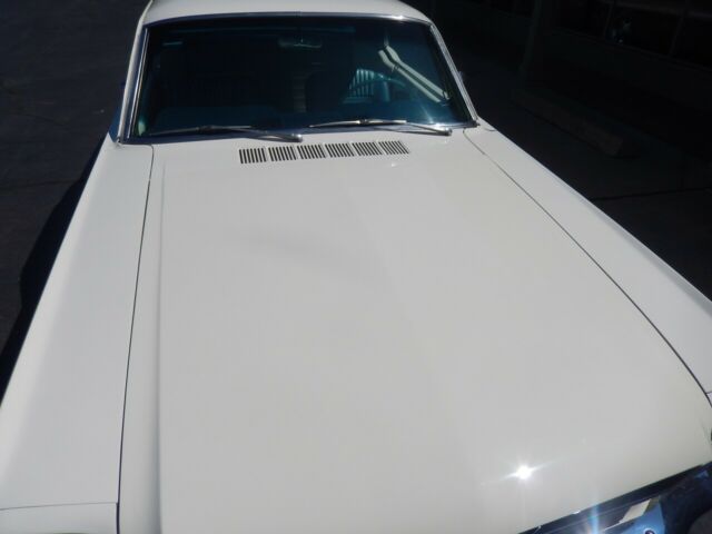 1965 White Ford Mustang Sedan