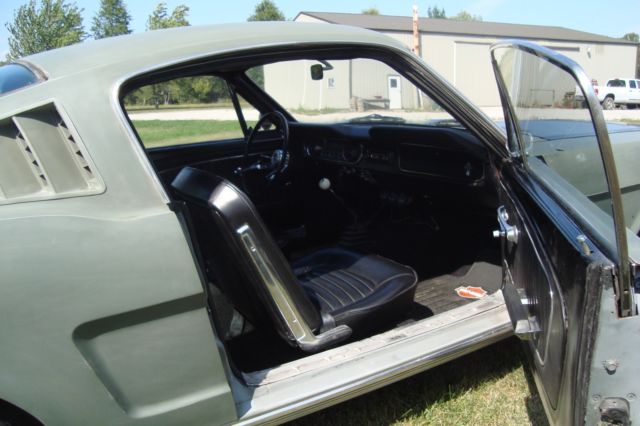 1965 Red Ford Mustang