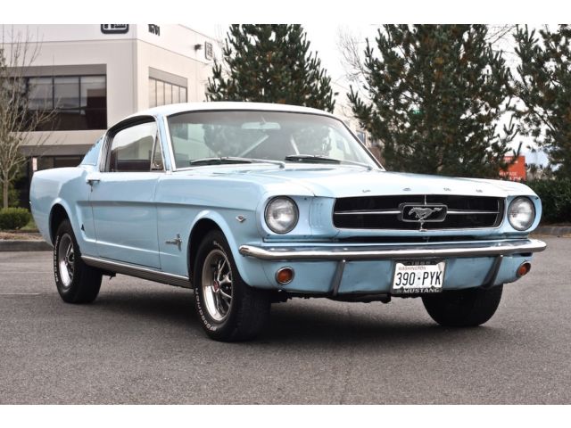 1965 Wimbledon White Ford Mustang