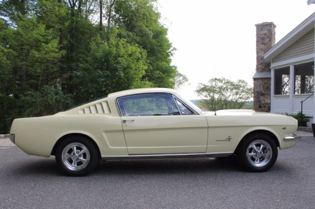 1965 Ford Mustang Coupe