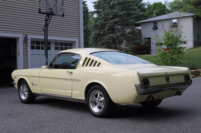 1965 Ford Mustang Coupe
