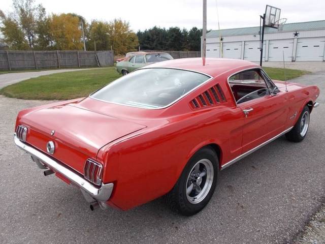 1965 Red Ford Mustang N/A