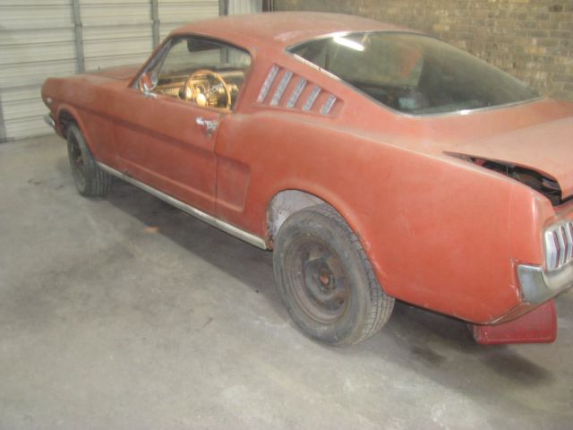 1965 Blue Ford Mustang