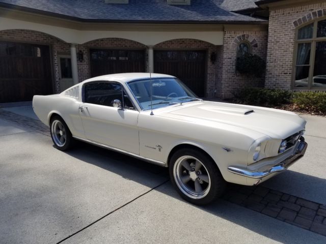 1965 Wimbledon White Ford Mustang Fastback