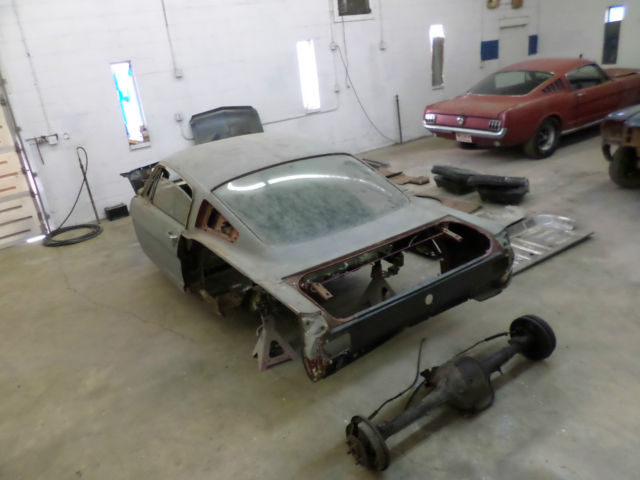 1965 PRIMER Ford Mustang