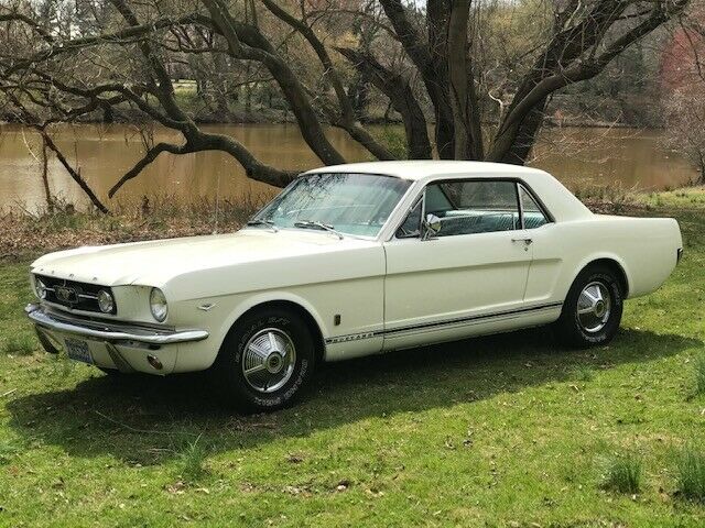 1965 Ford Mustang Coupe