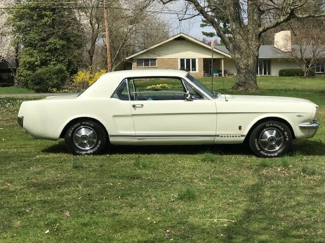 1965 Ford Mustang Coupe