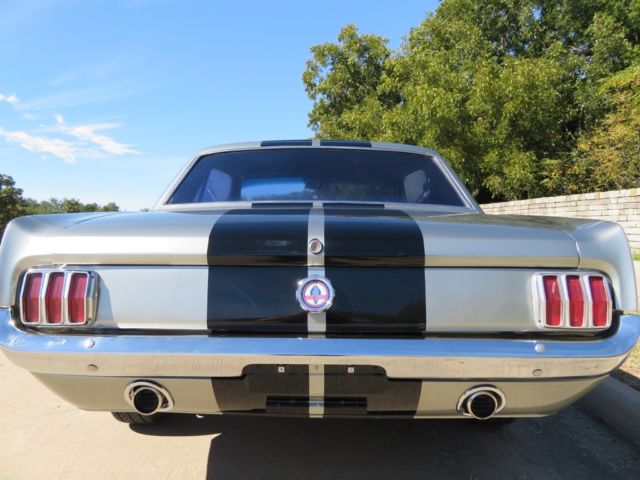 1965 Eleanor Gray Ford Mustang GT-350    289