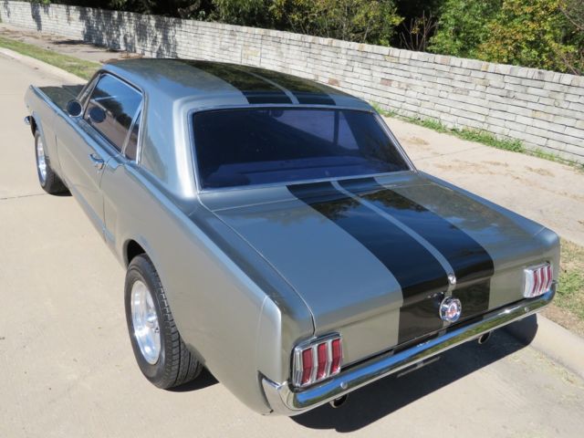 1965 Eleanor Gray Ford Mustang GT-350    289