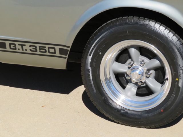 1965 Eleanor Gray Ford Mustang GT-350    289