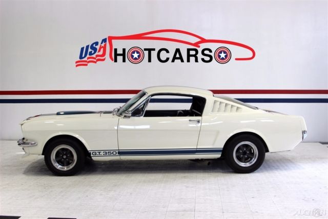 1965 White Ford Mustang Other