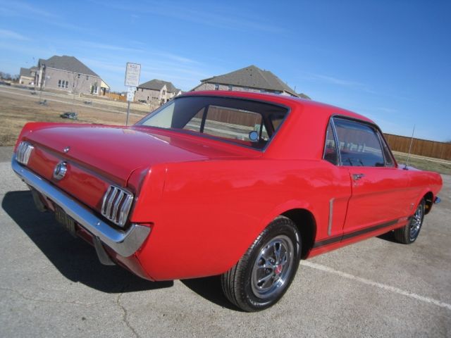 1965 Red Ford Mustang U/K