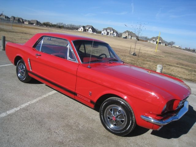 1965 Red Ford Mustang U/K