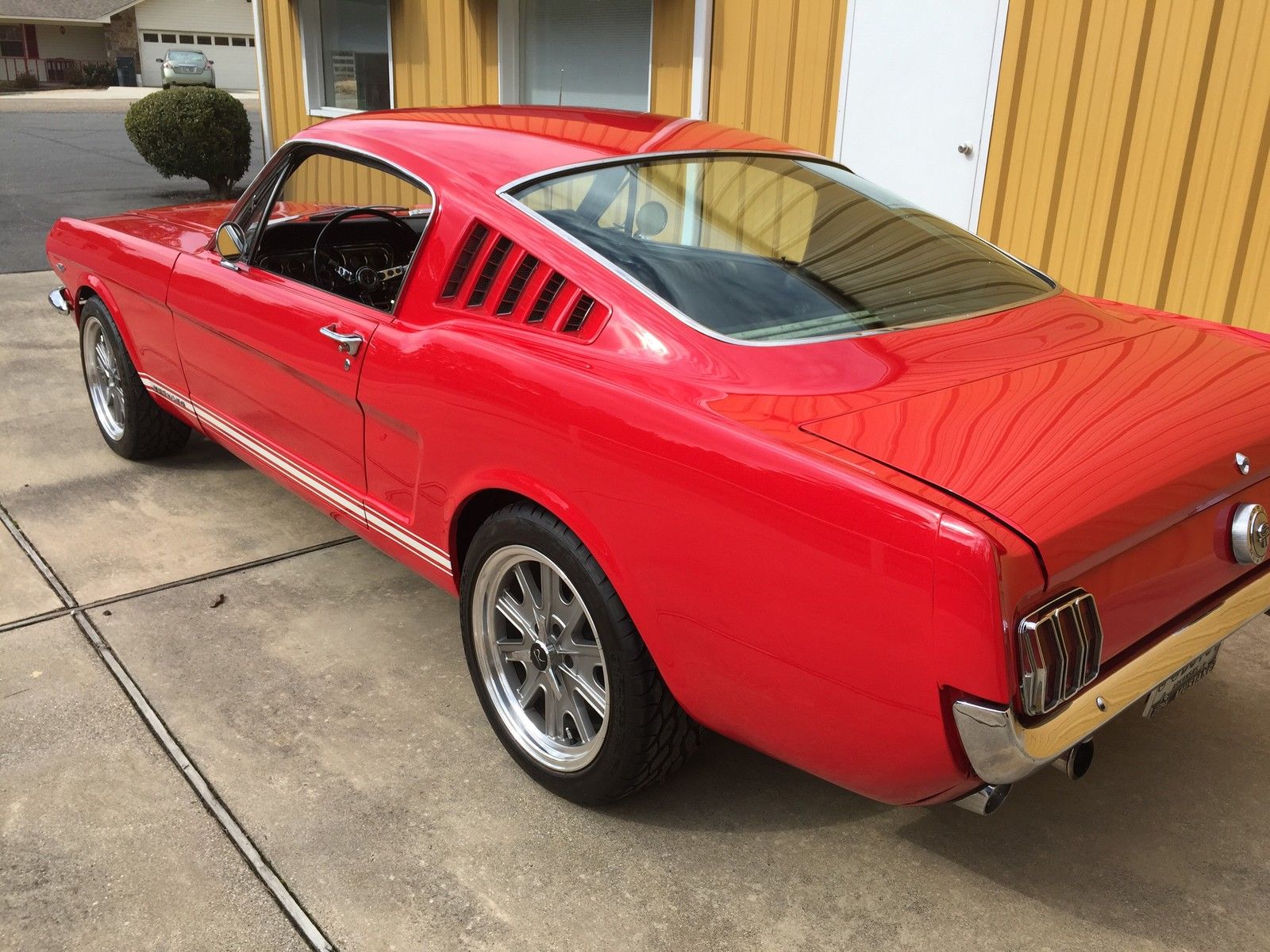 1965 Blue Blood Red Ford Mustang U/K