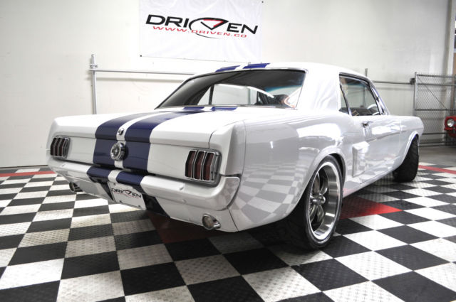 1965 White Ford Mustang U/K