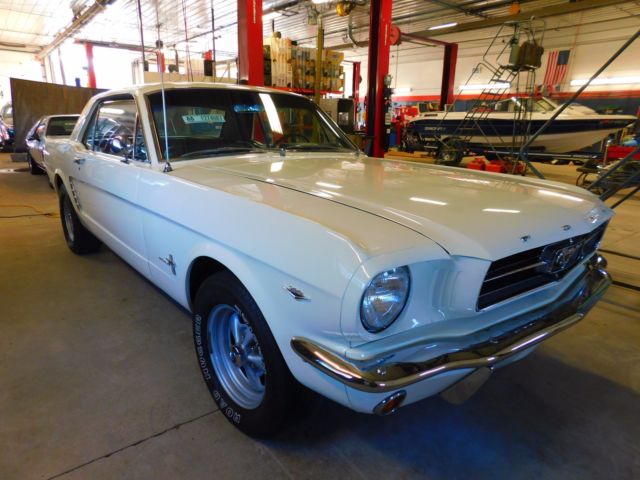 1965 White Ford Mustang Coupe