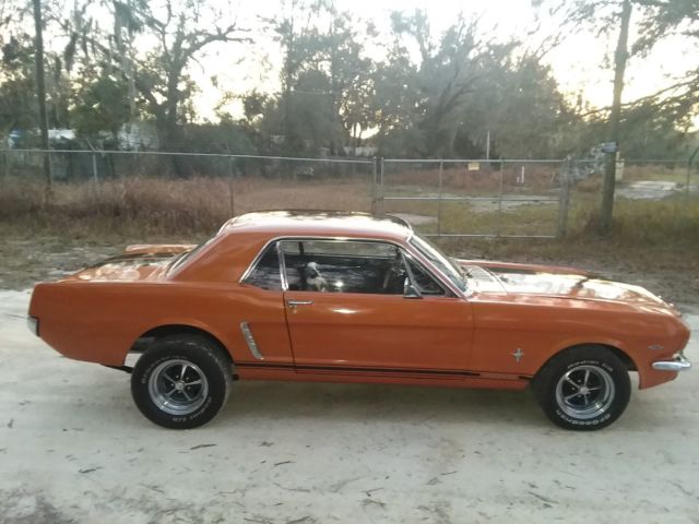 1965 GOLDEN ORANGE Ford Mustang Coupe