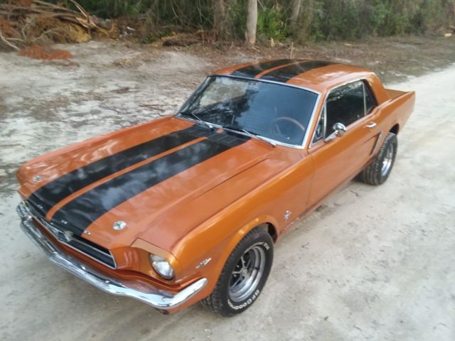 1965 GOLDEN ORANGE Ford Mustang Coupe