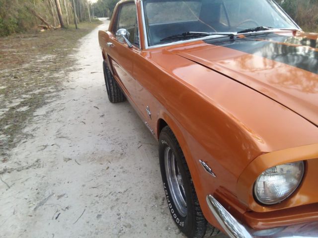 1965 GOLDEN ORANGE Ford Mustang Coupe